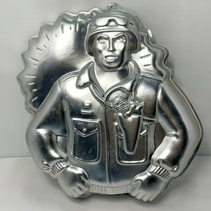Vintage 1986 Hasbro GI JOE Aluminum 3-D Birthday Cake Pan
